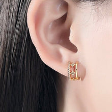 Load image into Gallery viewer, The Zara Ear Cuff