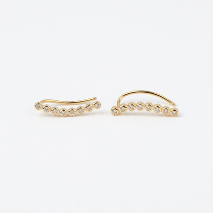 Clair Mini Classic Ear Climber