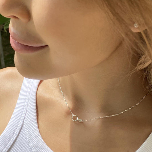 Eterna Interlocking Circle Necklace