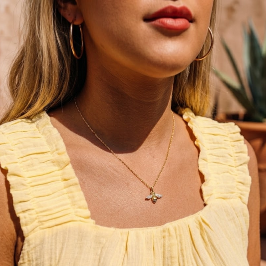 Verde Bee Pendant Necklace