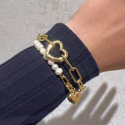 The Love Heart Pearl Bracelet