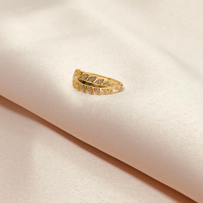 Wraparound Fern Ring