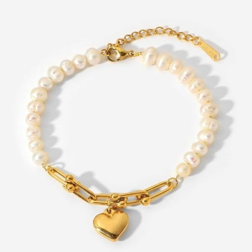 The Love Heart Pearl Bracelet