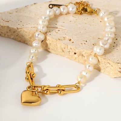 The Love Heart Pearl Bracelet